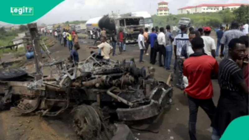 18 Dead, 2 Survive in Midnight Bus-Trailer Crash in Kebbi