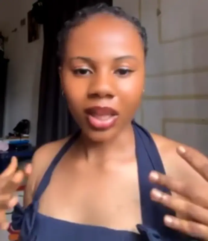 Lady Sparks Debate Over Church Offering Expectation Before Phone Number
